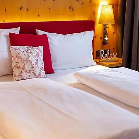 شقة فندقية Hapimag Zell Am 4*