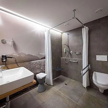 شقة فندقية Hapimag Zell Am 4*